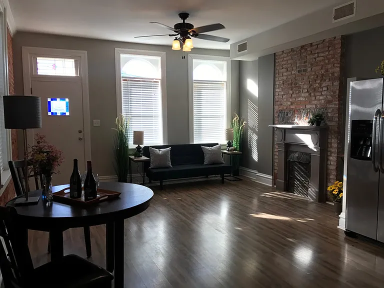 2236 Edwards St — Photo 4