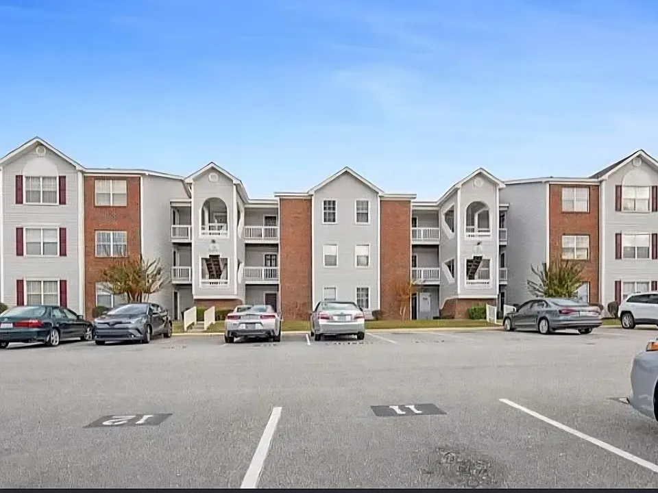 295 Warton Ln #10