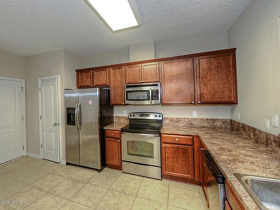 2nd image of 3687 Hartsfield Forest Cir