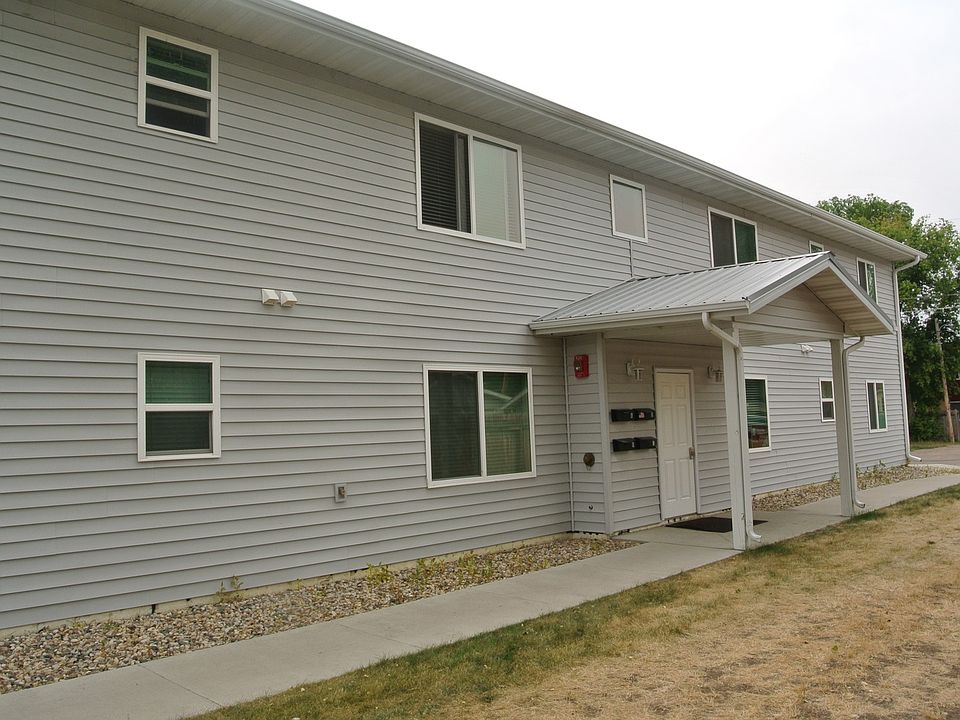 1st image of 713 3rd St NW APT D