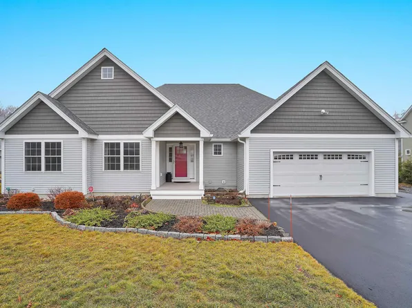 27 Aspen Drive, Pelham, NH 03076