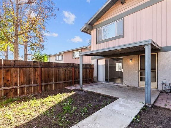 2nd image of 4861 Jackson St Unit D