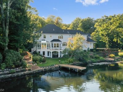 5 Crane Rd, Mountain Lakes, NJ, 07046