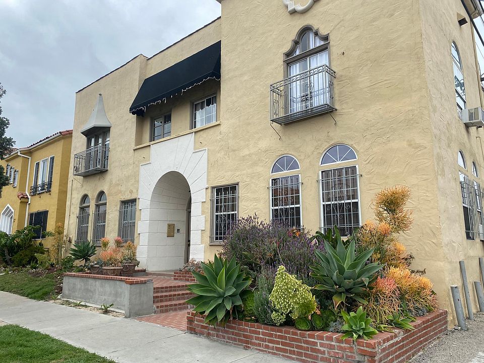 1st image of 314 N Curson Ave