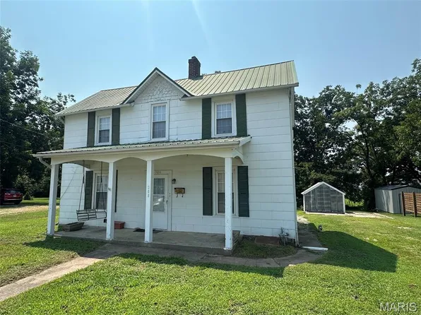 300 S Spring St, Perryville, MO 63775
