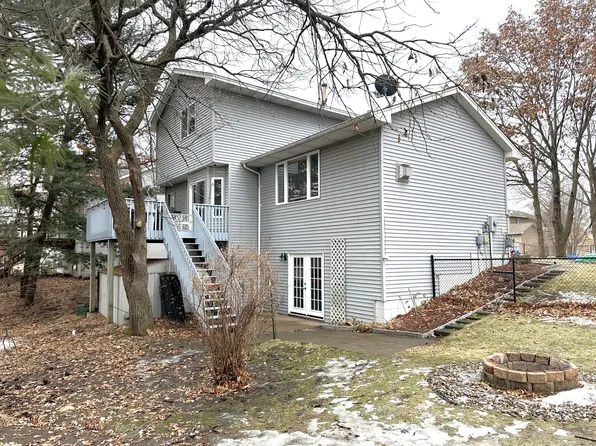 15493 Yellow Pine St NW, Andover, MN 55304