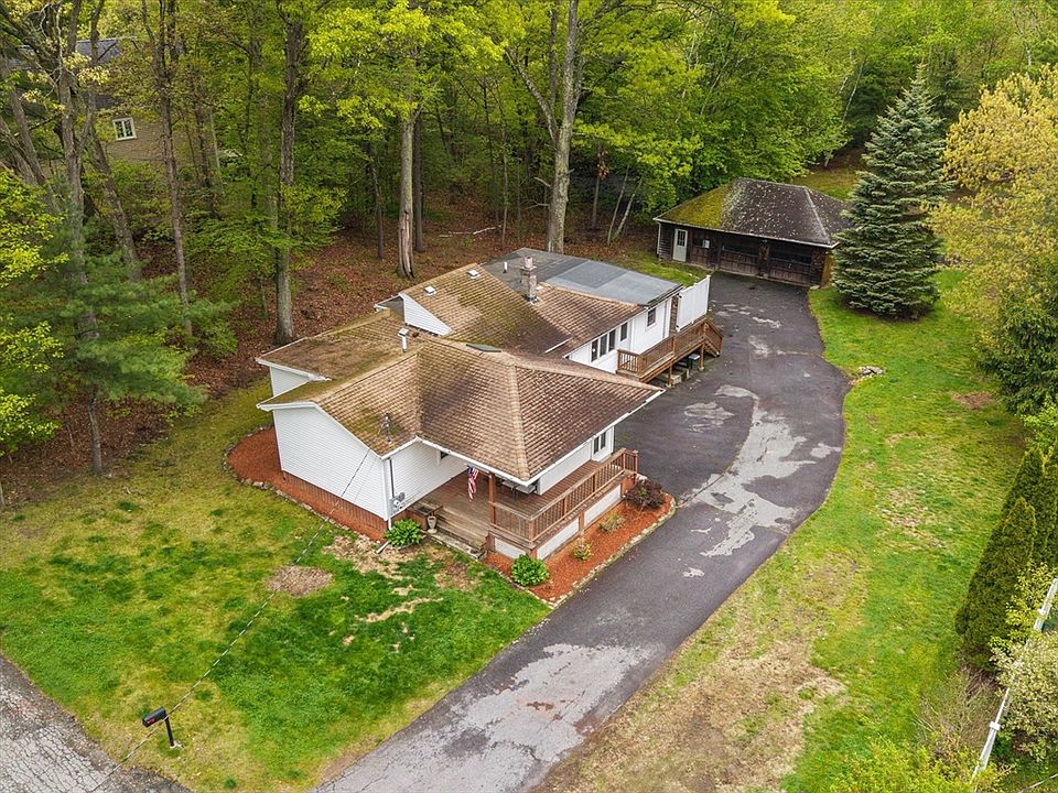 1st image of 19 Cedar Rd