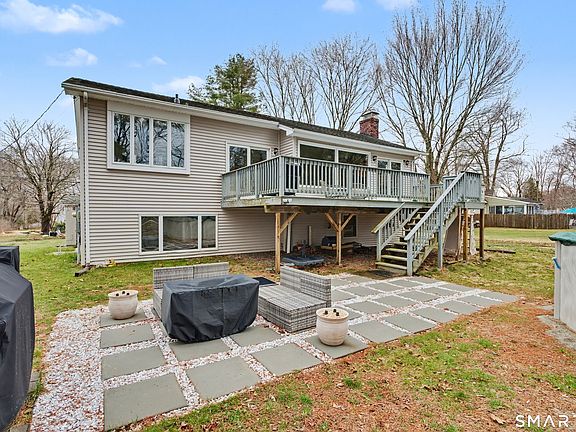 4th image of 18 Caulkins Road