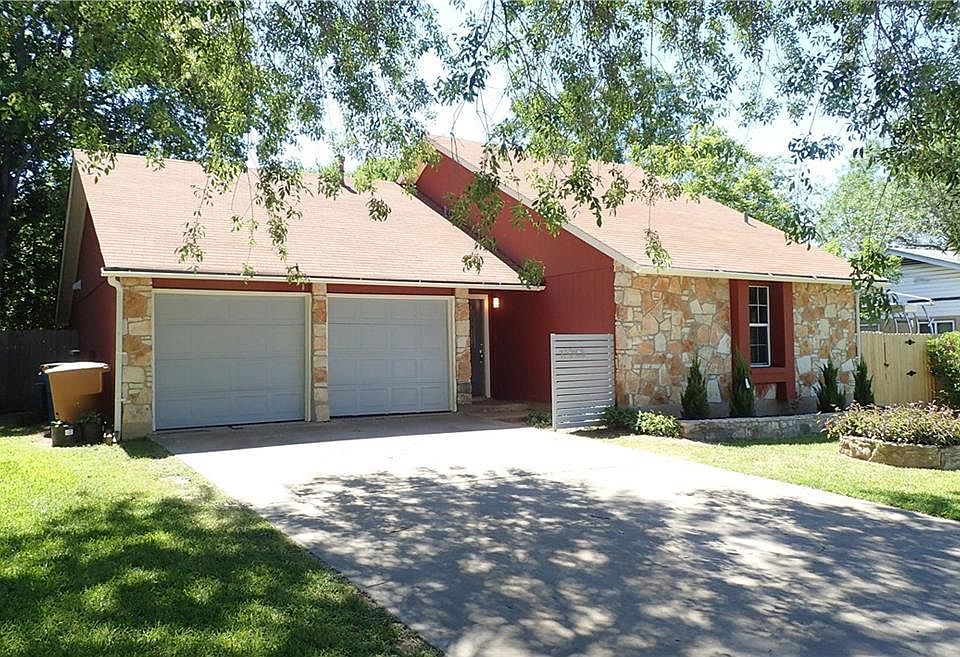 Great curb appeal!