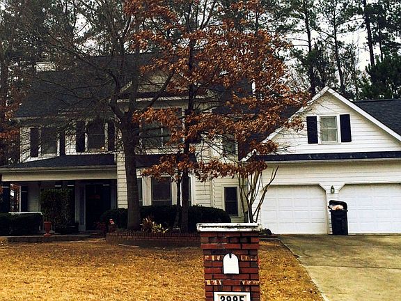 3rd image of 2995 Lenora Springs Dr
