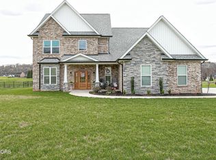 9556 Gunnies Dr, Kodak, TN 37764