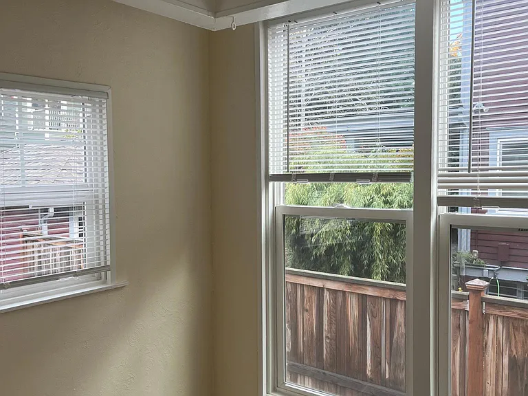 2209 NE Wasco St #2 — Photo 12