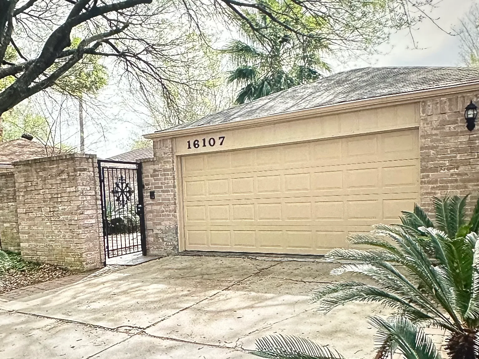 3 bed, 1500 sqft, $1,950 — Photo 2