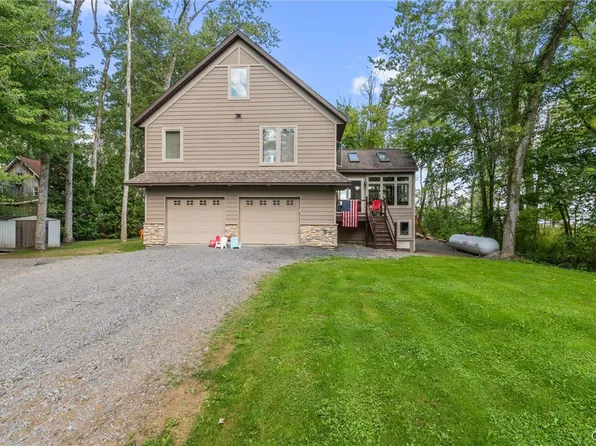 239 Fire Ln #11, Cato, NY 13033