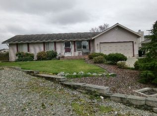 1000 S 21st Pl, Mount Vernon, WA 98274