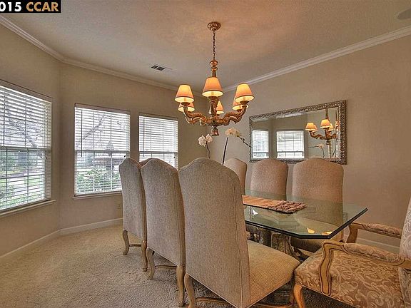 4th image of 405 Alta Vista Ct
