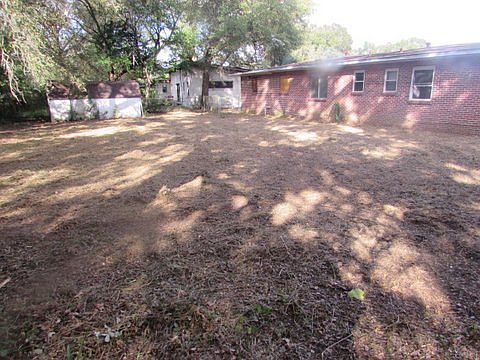 2nd image of 1011 New Mexico Dr