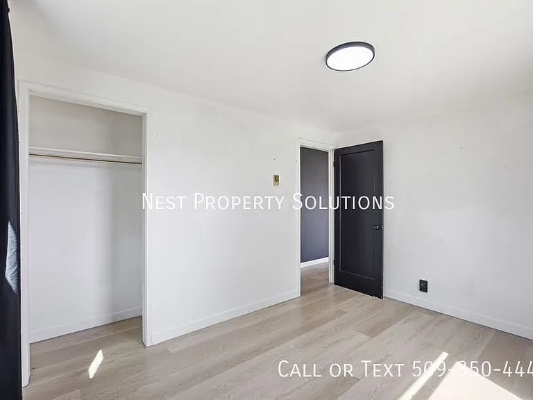 11 Ivy St NE — Photo 12