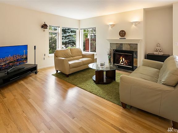 2nd image of 15717 NE 92nd Way #1901