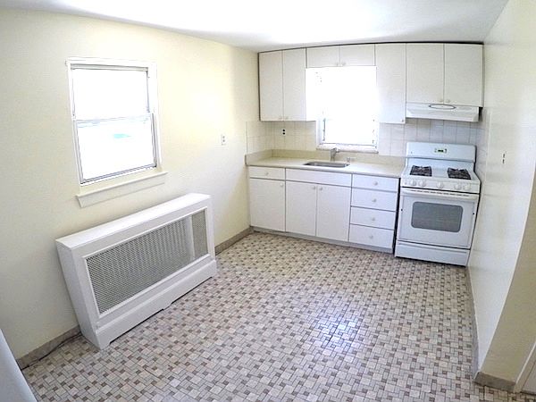 1st image of 1432 27th Ave APT 2