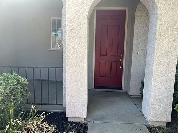 4th image of 8321 Lewis Ave