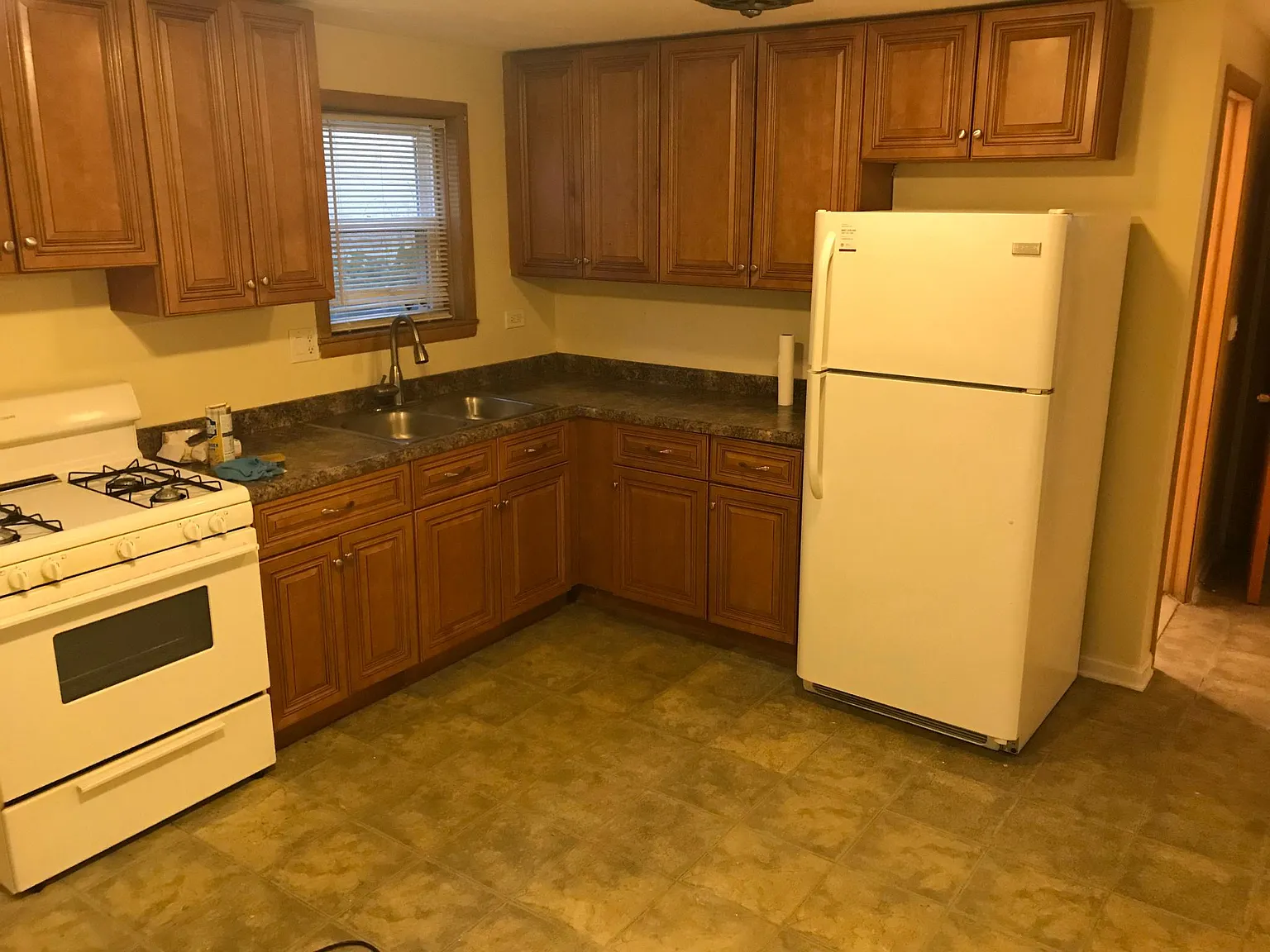 8431 W Berwyn Ave — Photo 1