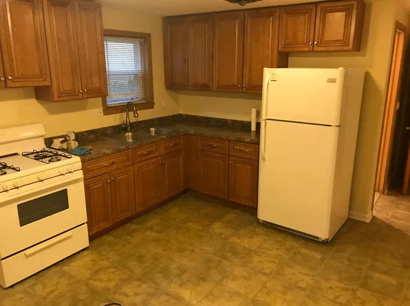 8431 W Berwyn Ave APT 1, Chicago, IL 60656