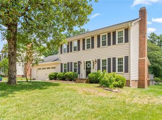 1910 Bradbury Dr, Burlington, NC 27215
