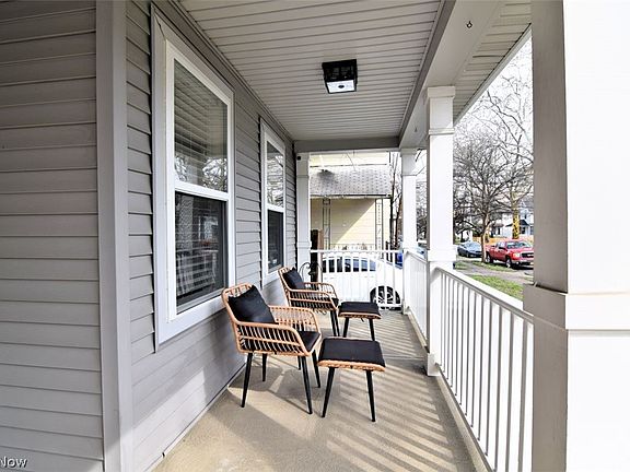 5th image of 2092 W 81st St
