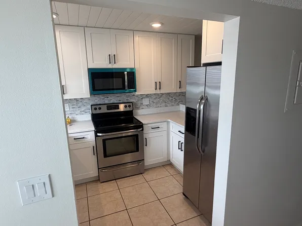 551 S Brevard Ave APT 310, Cocoa Beach, FL 32931