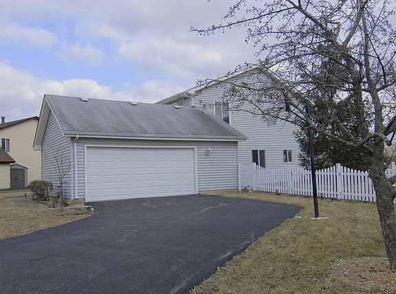 3rd image of 2873 Dorothy Dr