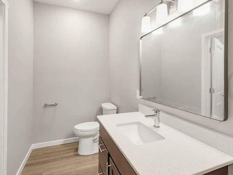 1819 Palace Dr #1C — Photo 9