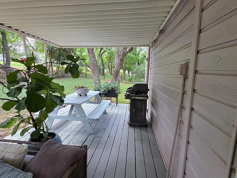 2802 De Soto Dr — Photo 26