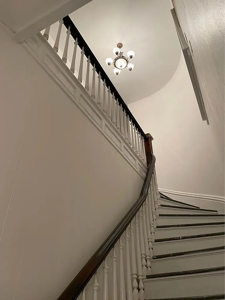 3 bed, 1600 sqft, $1,600 — Photo 1