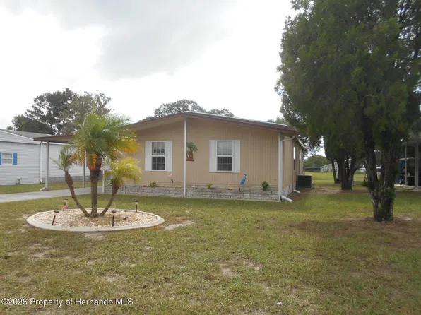 8193 Weatherford Ave, Brooksville, FL 34613