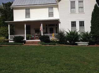 206 Holly Hill St #B, Broadway, VA 22815