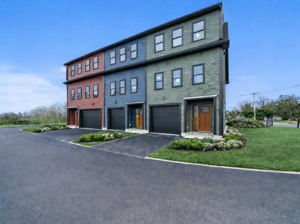 79 Neponset St #7, Canton, MA 02021