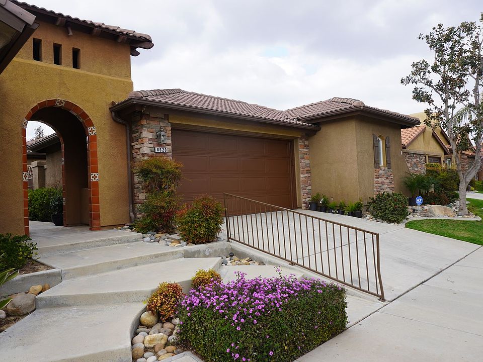 1st image of 8620 Lago Di Como Ln