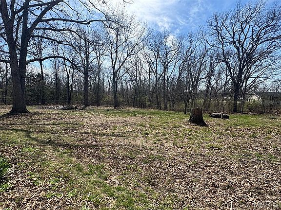 3rd image of 436 E Canaan Rd