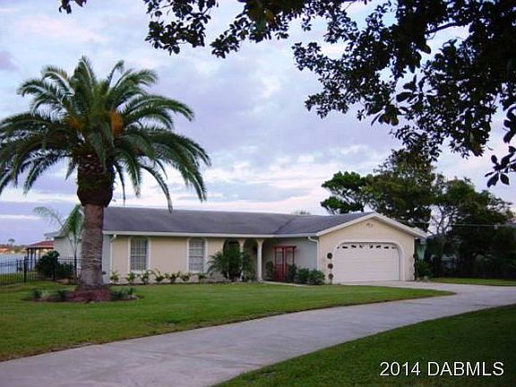 2nd image of 38 Dresden Cir