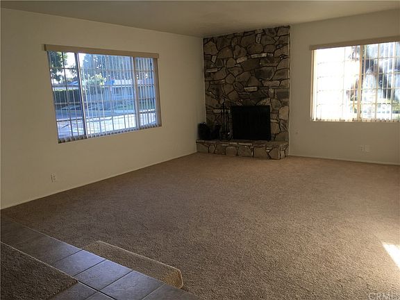 5th image of 6022 E Pageantry St