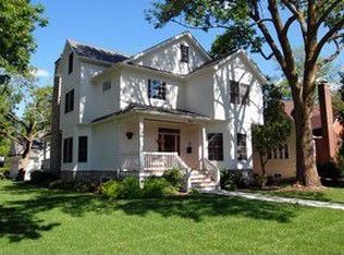 201 S Prospect St, Wheaton, IL 60187