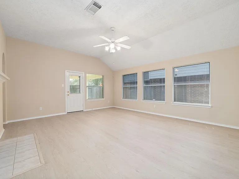 20511 Bouganvilla Blossom Ln — Photo 7