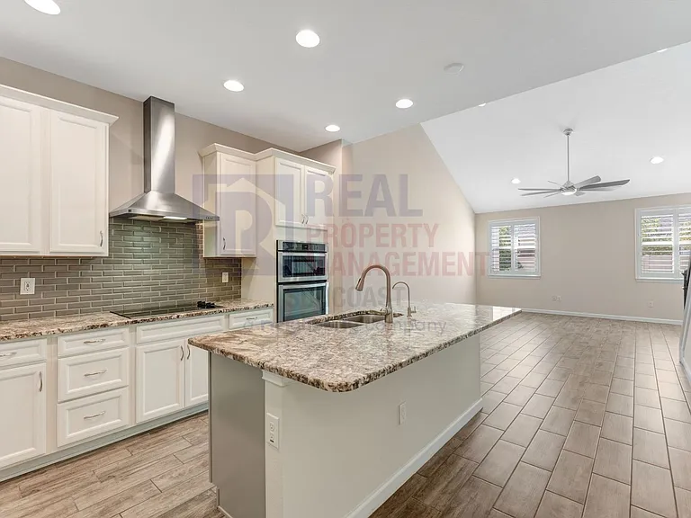 3689 Divot Ln — Photo 6