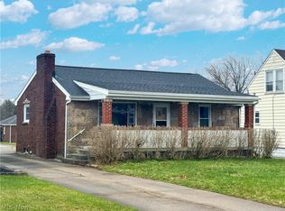 165 Piccadilly St, Campbell, OH