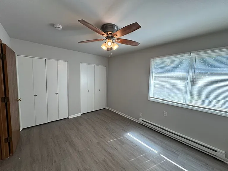 1694 Molitor Road — Photo 24