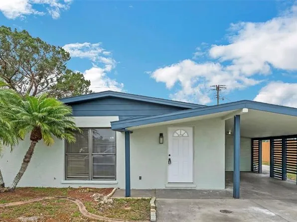 2811 Bayshore Gardens Pkwy, Bradenton, FL 34207