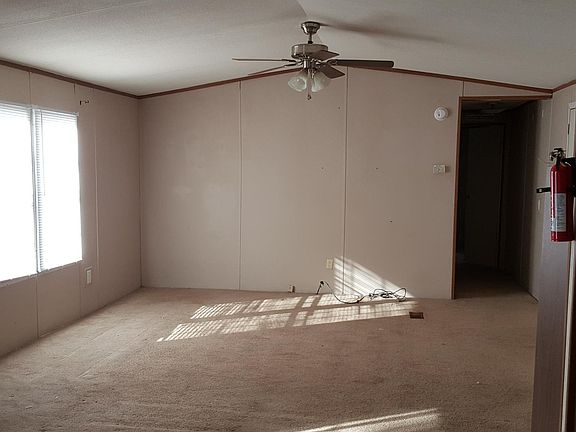 3rd image of 1012 Louisville St Lot 534