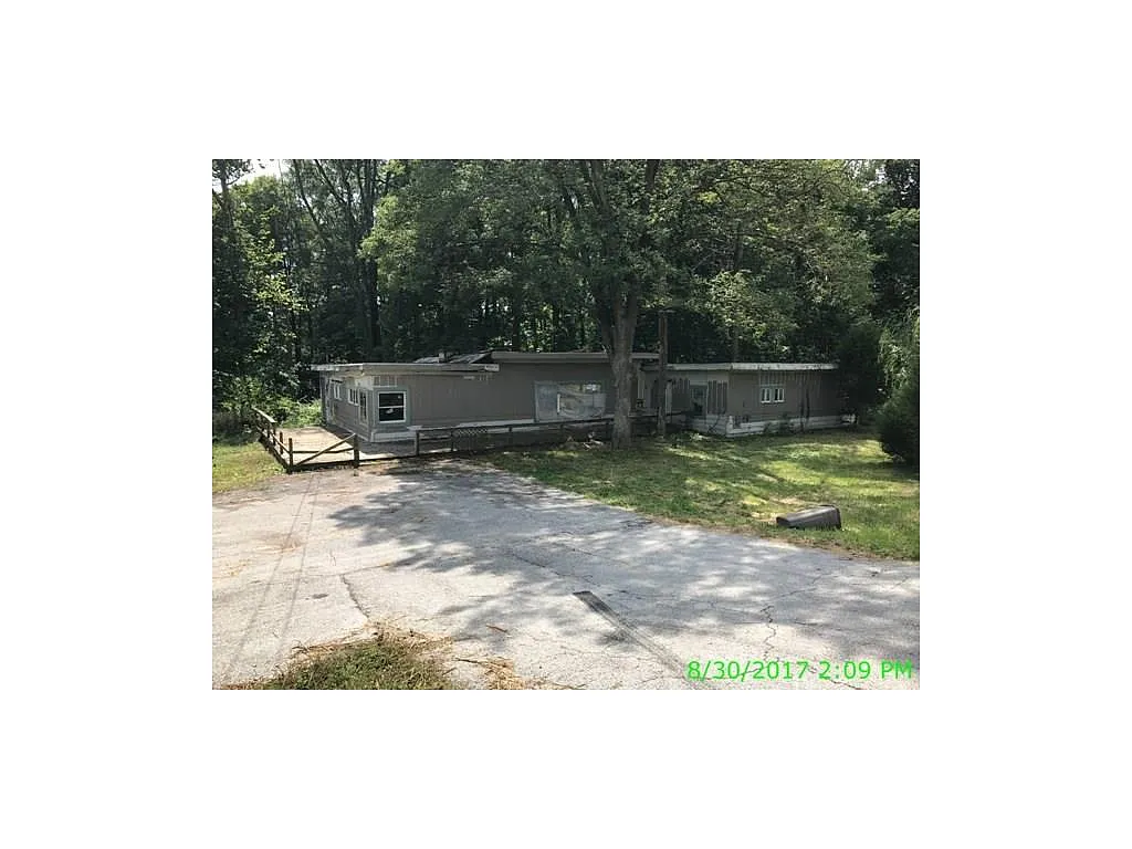 579 E State Road 42 photo 1