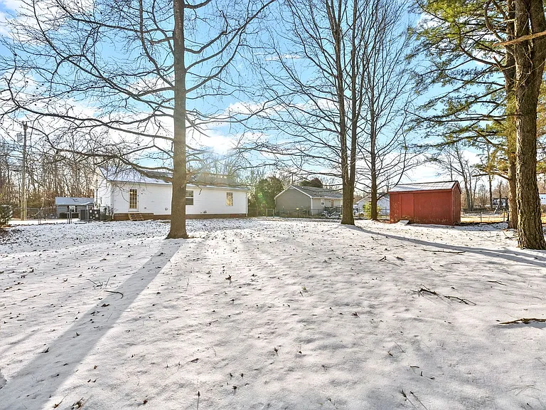 418 Donna Dr — Photo 18